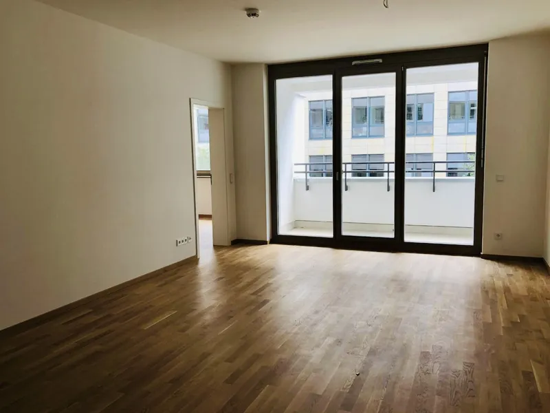 Berlin Mitte top-zentral & ruhig: hochwertige 2-Zimmer-Wohnung mit Loggia — photo 1